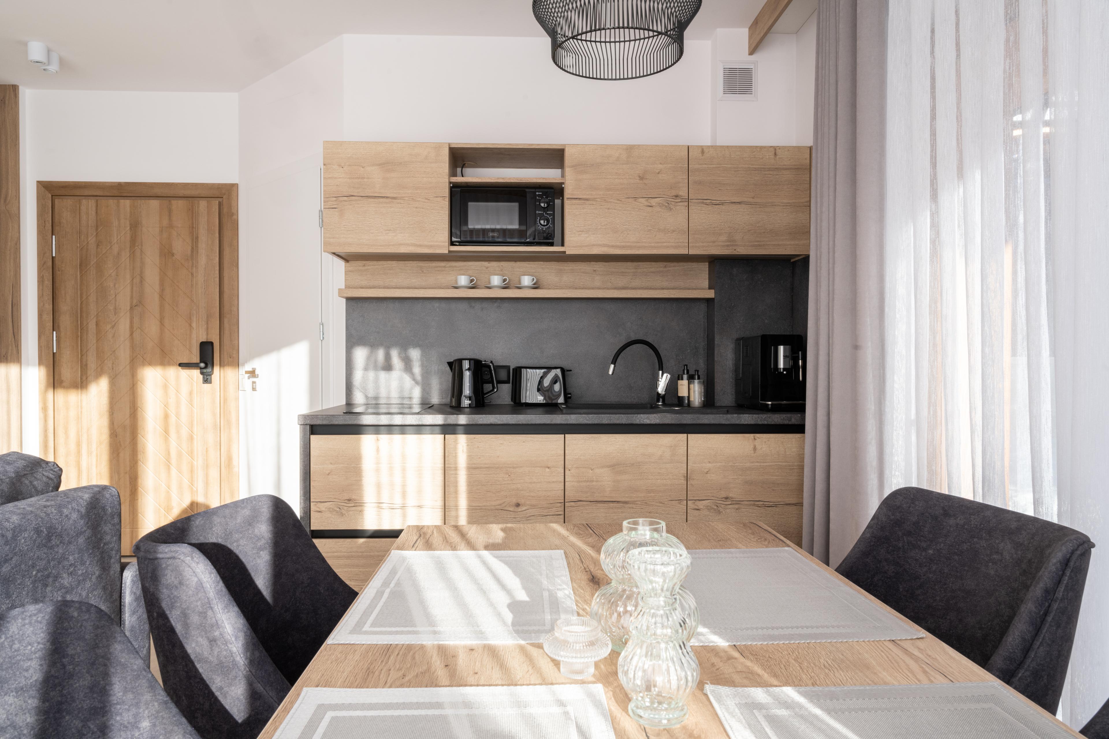 W pełni wyposażona kuchnia w apartamencie Krokusowa Dolina w Kościelisku W pełni wyposażona kuchnia w apartamencie Krokusowa Dolina w Kościelisku